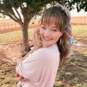 Meet your Posher, Ashlynn